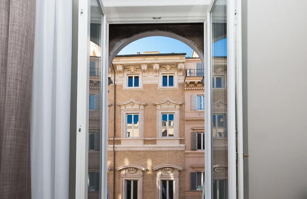 Amazing Piazza Venezia Suites-1
